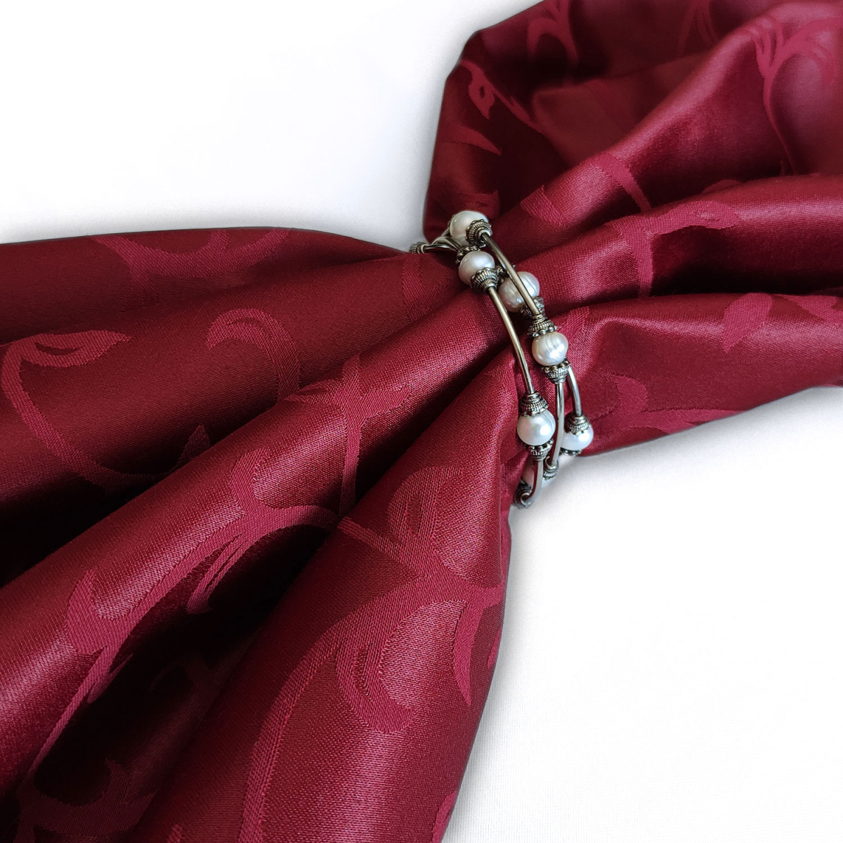 Салфетки 45x45 см. цвет бордовый дизайн 1827 (веточки) коллекция Ричард Салфетки 45x45 см. цвет бордовый дизайн 1827 (веточки) коллекция Ричард