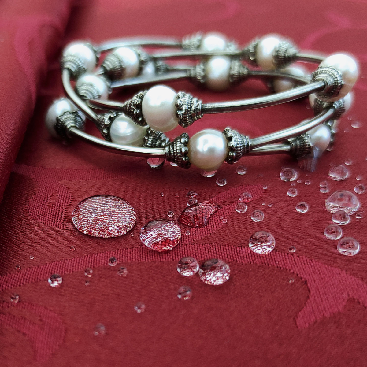 Салфетки 45x45 см. цвет бордовый дизайн 1827 (веточки) коллекция Ричард Салфетки 45x45 см. цвет бордовый дизайн 1827 (веточки) коллекция Ричард