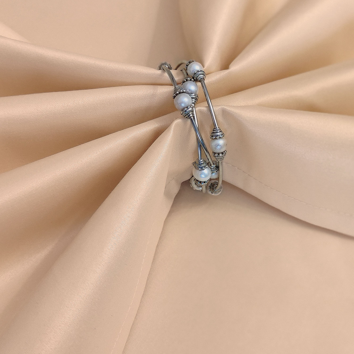 Скатерть d-240 см. цвет бежевый без рисунка с пропиткой от загрязнений ткань Журавинка Скатерть d-240 см. цвет бежевый без рисунка с пропиткой от загрязнений ткань Журавинка